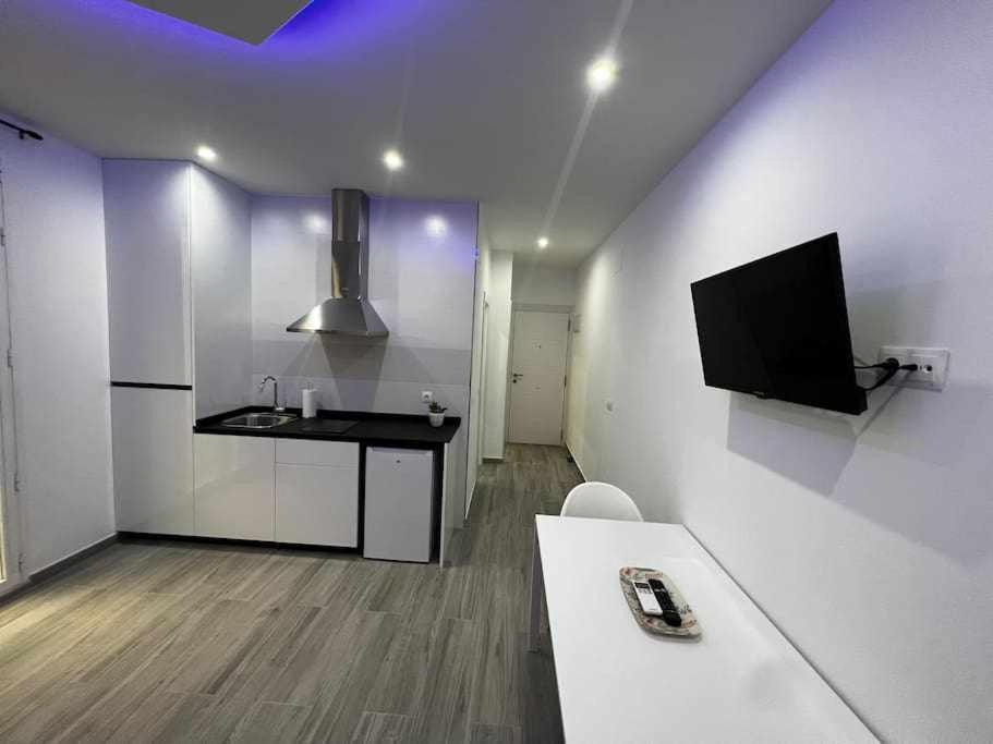 Acogedor Apartamento En Gran Via 마드리드 외부 사진
